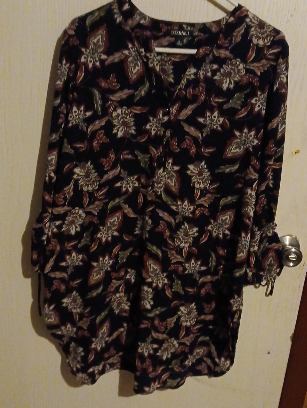 Tozali Floral Button-Front Women's Tunic - Black Multi